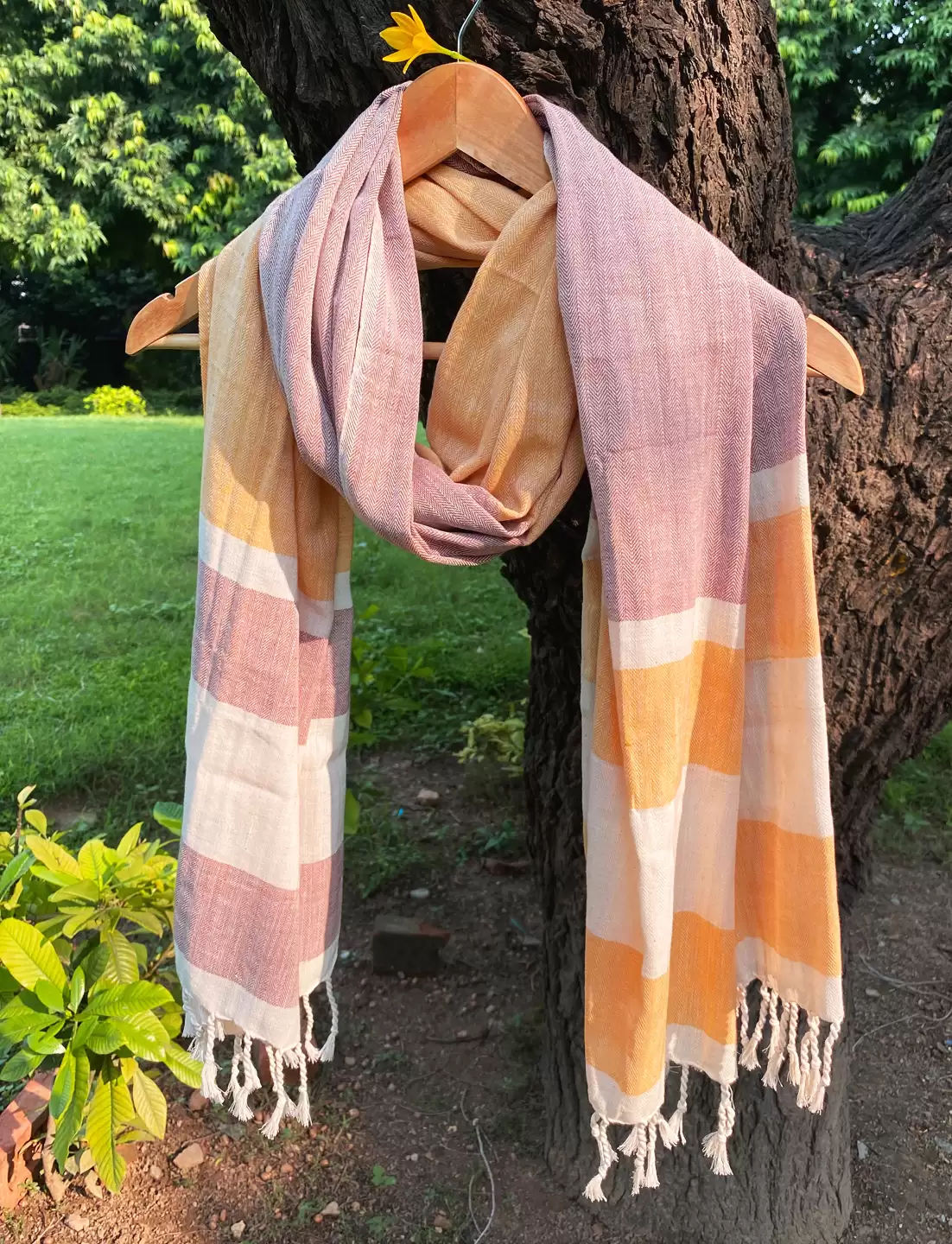 UNISEX MULTICOLOUR COTTON STOLE with Two Side TASSEL (Width - 28 inches & Length - 2 metre)