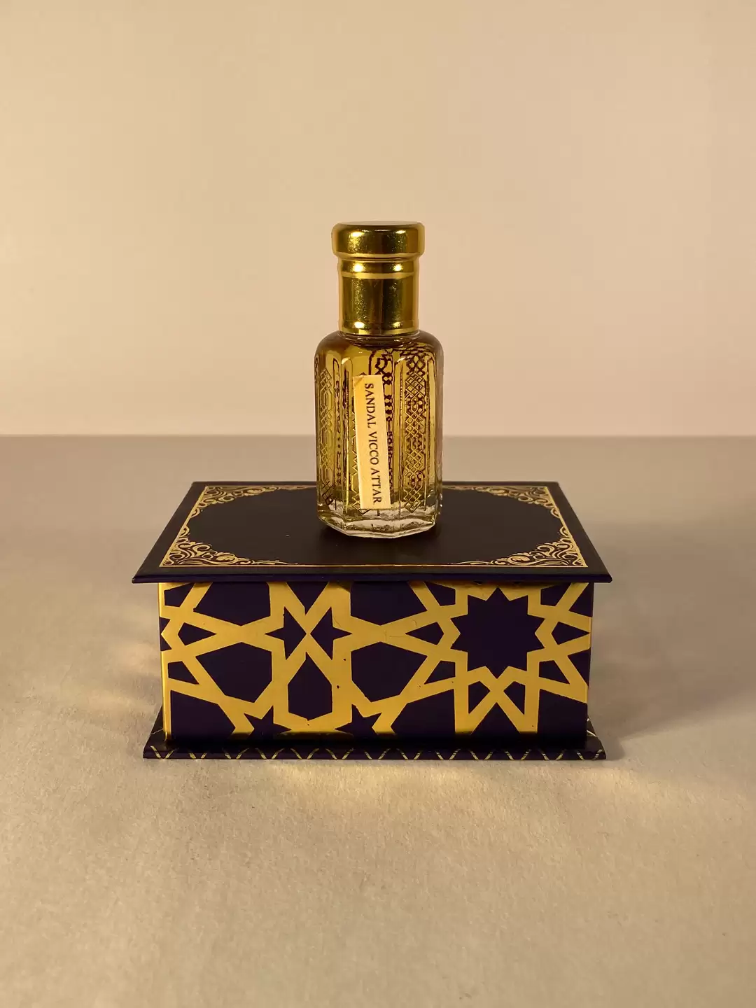 Sandal Vicco   Attar 12ml