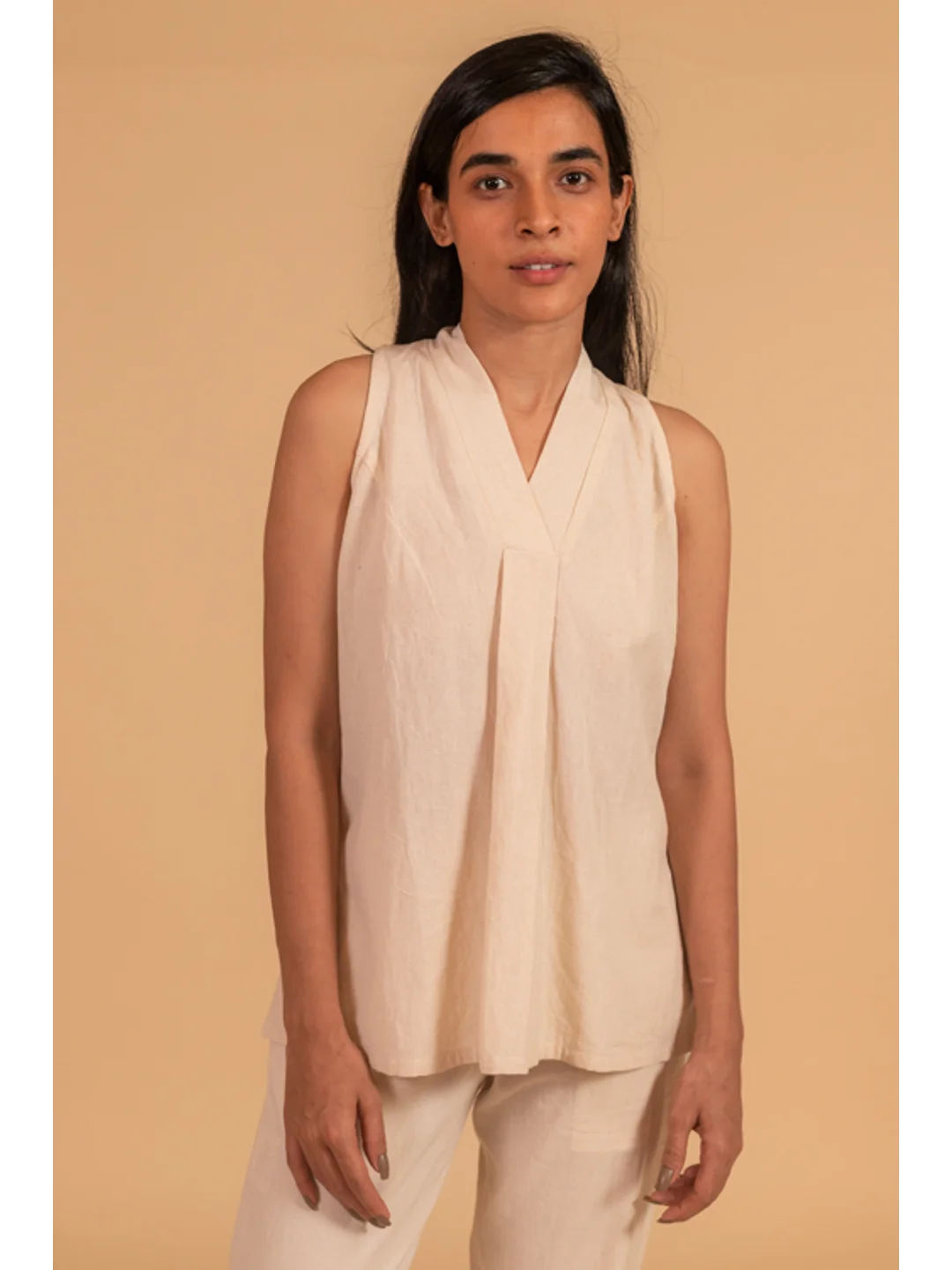 OVER LAPPING V NECK INCUT SLEEVE TOP