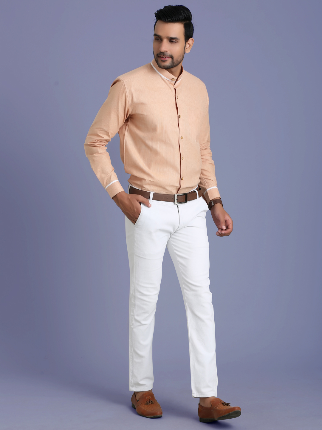 Here Are 20 Outfits Of White Pants For Men - Fashion Inspiration and  Discovery | White pants men, White jeans men, Jeans outfit men